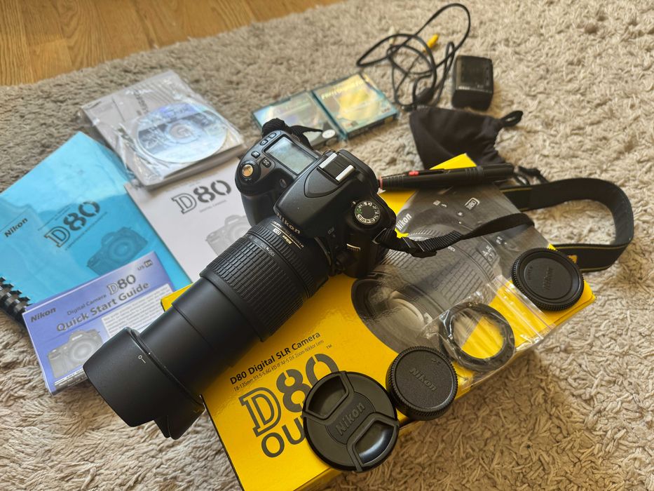 Nikon D80  полный комплект/сумка/аксессуары