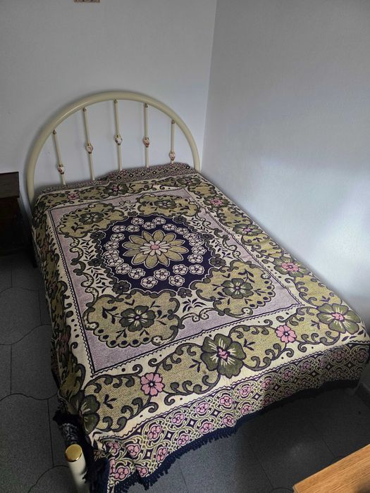 Mobília de casa Camas de ferro, Armário