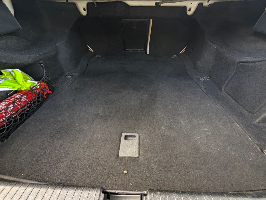 Mercedes Benz e 220 bluetec