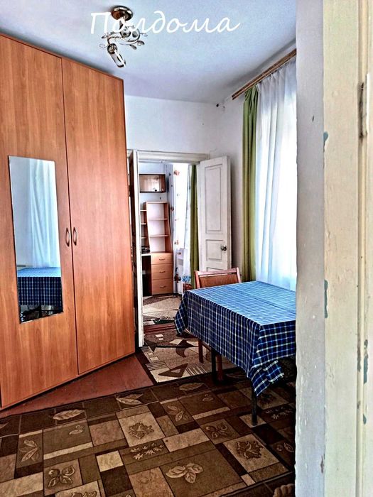 Газифицированные полдома и жилая времянка