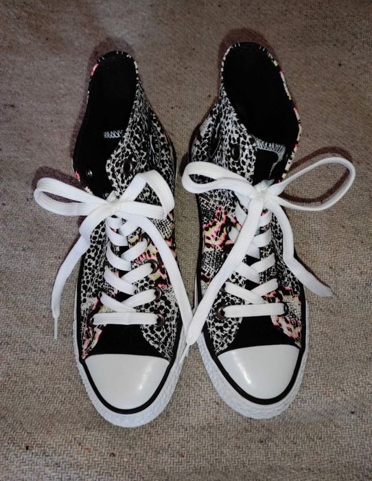 Конверси кеди 37,5 р.