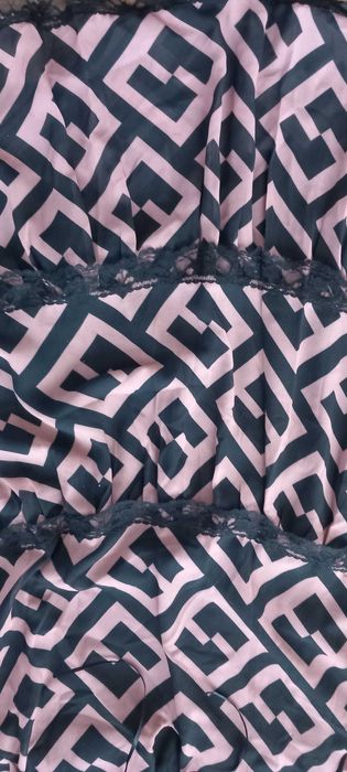 Elegancka sukienka 36/S