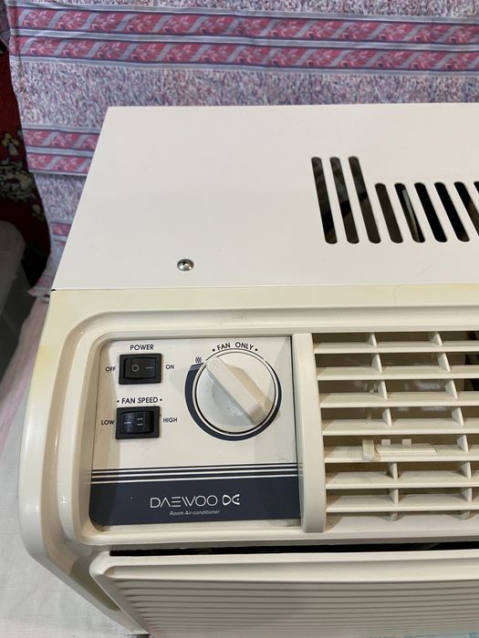 Оконный кондиционер Daewoo DWB-056C