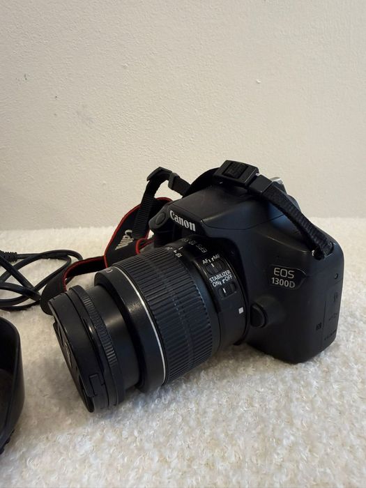 Canon- EOS 1300D