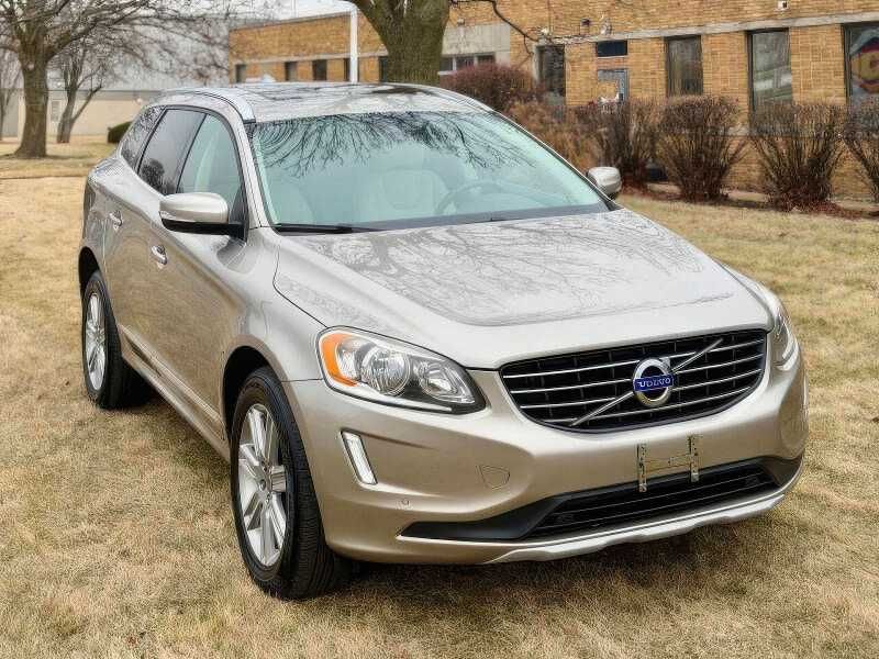 2016 Volvo XC60 T6 Drive-E