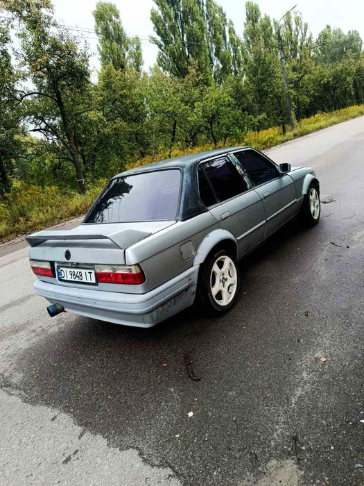 BMW 320 e30 m50b20