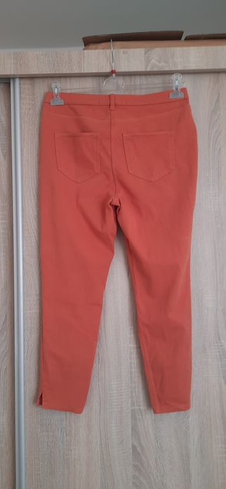 Spodnie damskie rozm 42