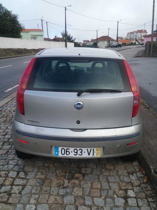 Vende-se FIAT Punto II 1.2 60 - 07/2003