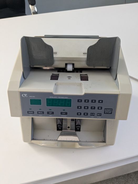 Лічильник банкнот Pro 95u