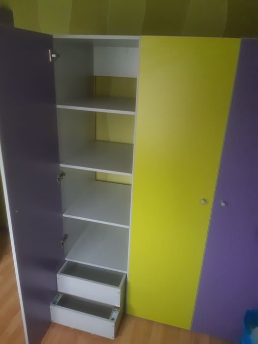 Дитяча спальня весь комплект в ідеальному стані