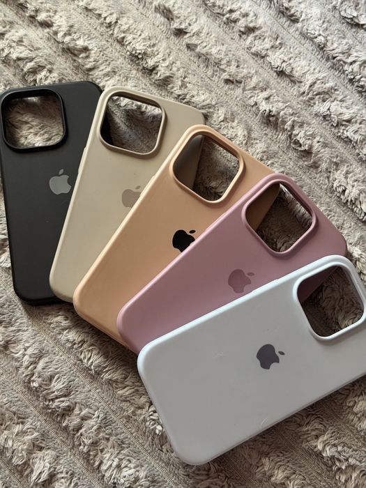 Силіконові чохли на iPhone 15 pro