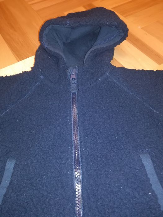 Sprzedam nowa bluza (Chicco), polar z kapturem. Rozmiar 80.