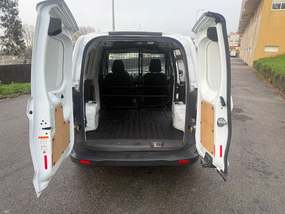Ford Transit Courier Ano 2016