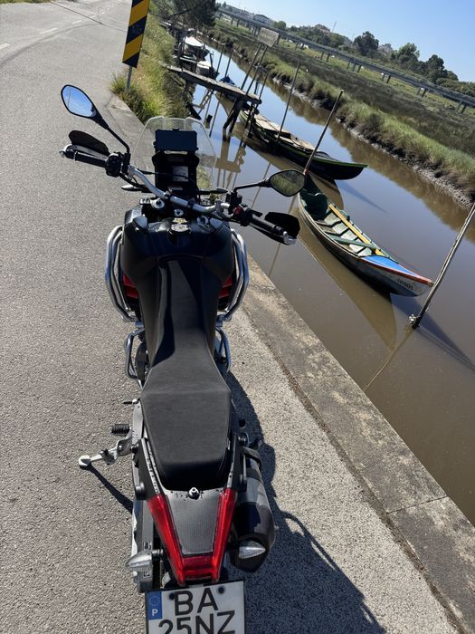 Aprilia Tuareg 660