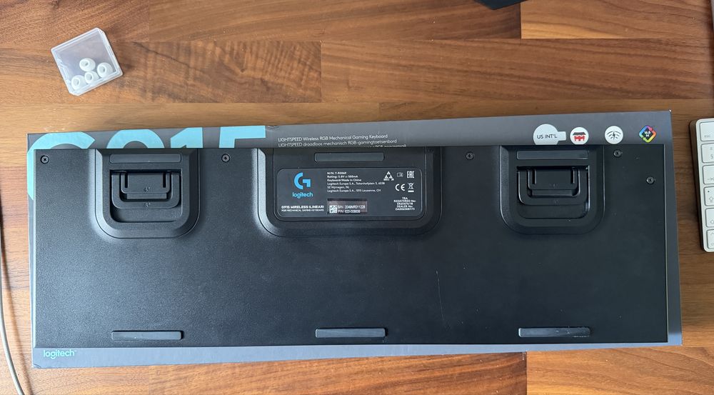 Teclado Logitech G915