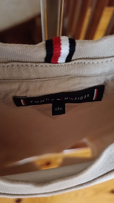 Tommy Hilfiger t-shirt r.176