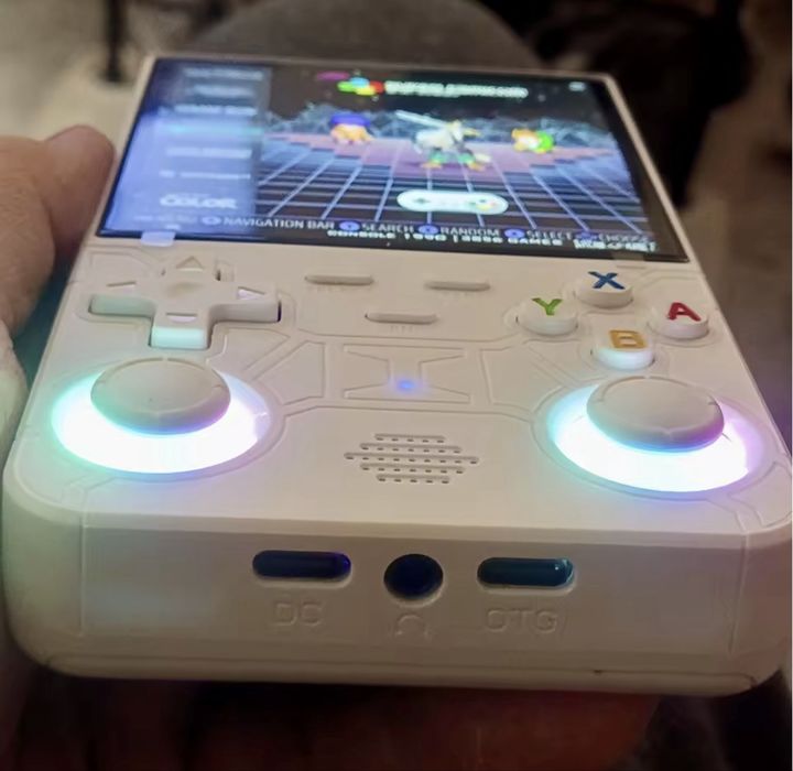 Przenośna Retro Konsola Game Boy 4” IPS 128GB 20000+ Gier – Biała