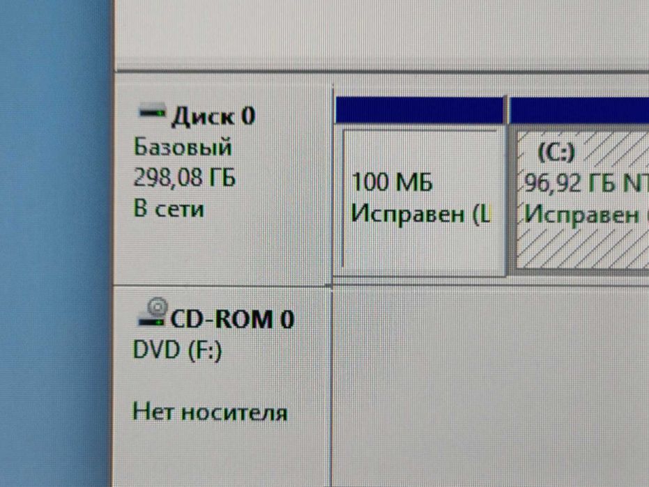 Моноблок Asus V2001B