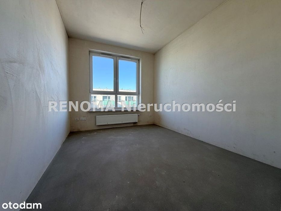 ** Stan deweloperski ** Apartament **