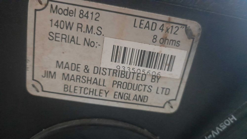 Gabinete 4x12 marshal 140w