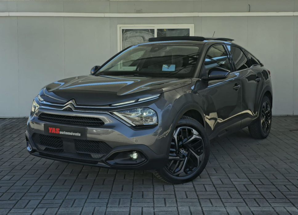 Citroën C4 PureTech 130 Stop&Start EAT8 SHINE