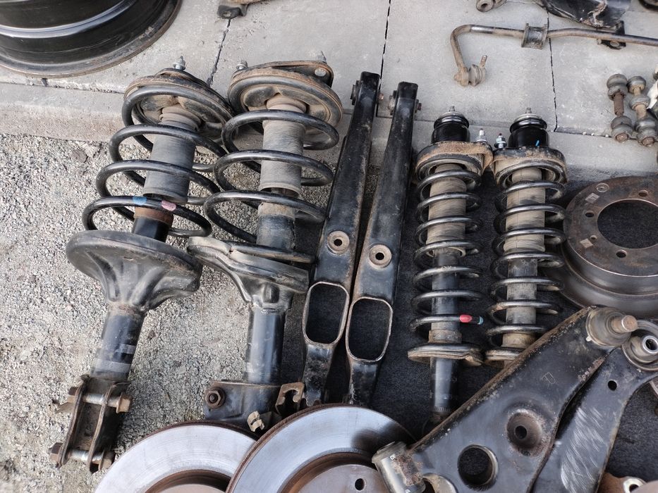 Стойка в зборі Mitsubishi Lancer 9