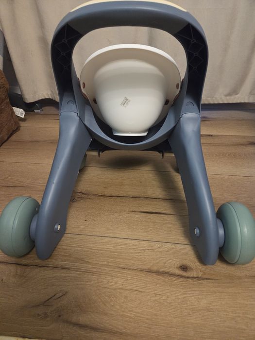 Chodzik SMOBY z lalką 3w1