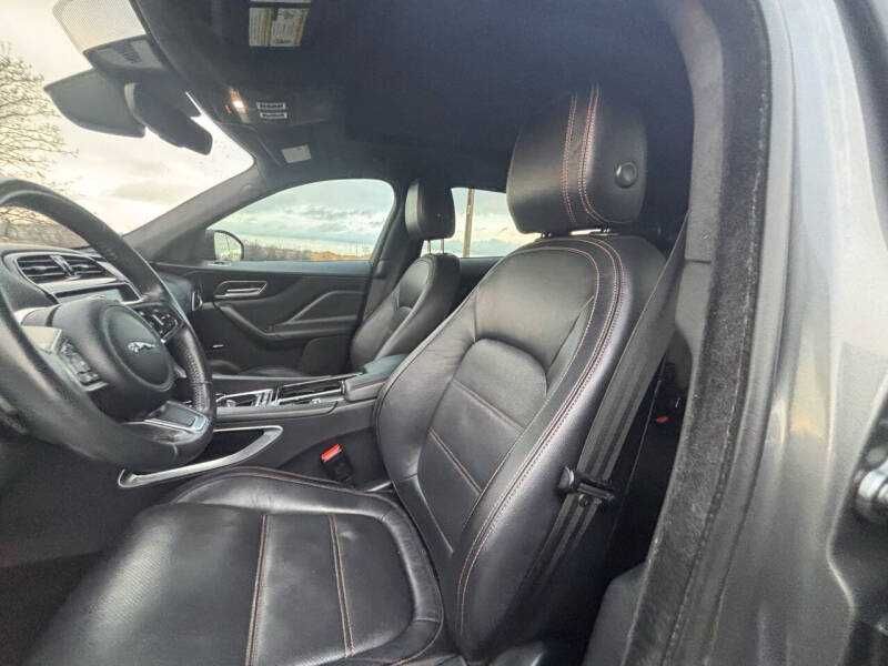 2019 Jaguar F-PACE