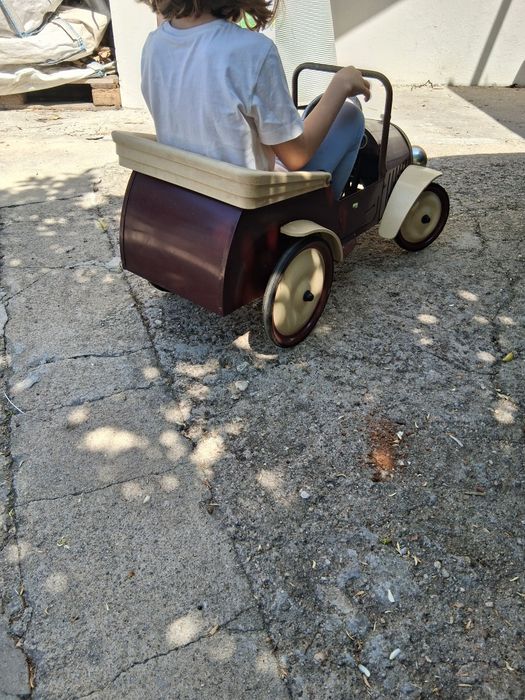 Vendo carrinho metal para criança