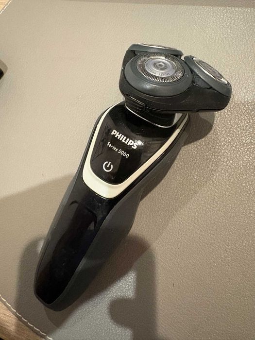 Golarka Philips series 500