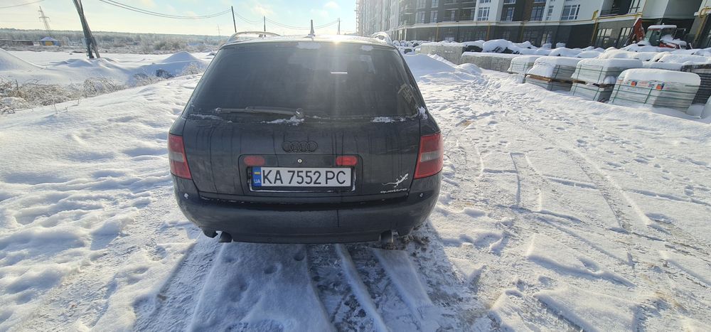 Продам Ауди А6 С5 в гарному стані. Сів поїхав. 
Повний привід
Автомат