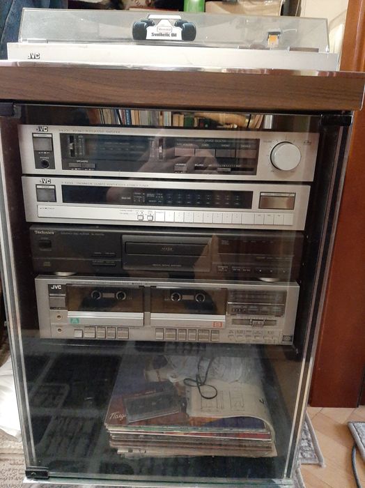 Музичний центр,стойка.