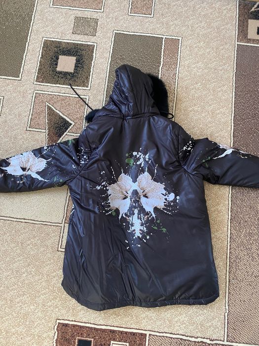 Куртка стильна на зиму 66 розміру