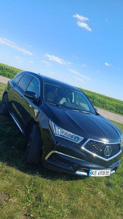 Автомобиль Acura MDX 2018