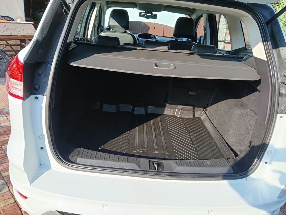 Продам Ford Kuga