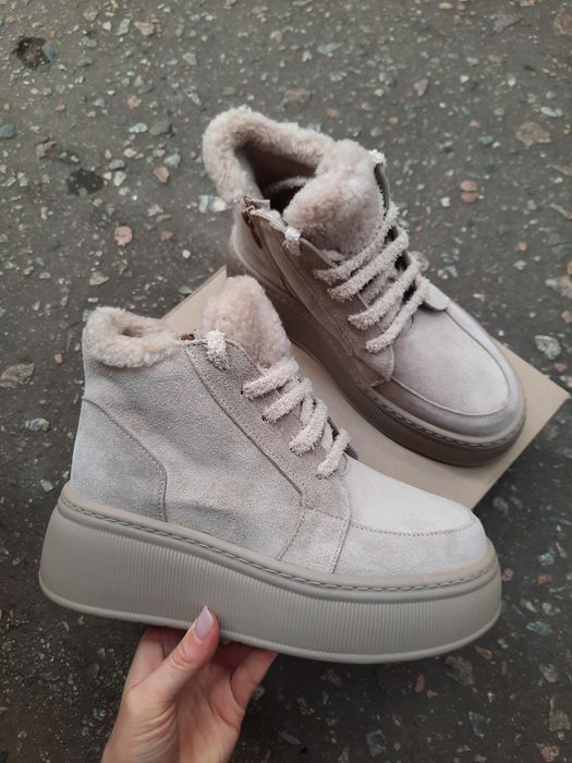 Зимові черевики хайтопи Тедді натуральний замш