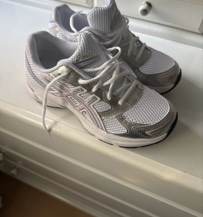 Tenis asics,super confortavel