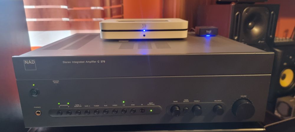 Wzmacniacz zintegrowany NAD C 370 Polecam
