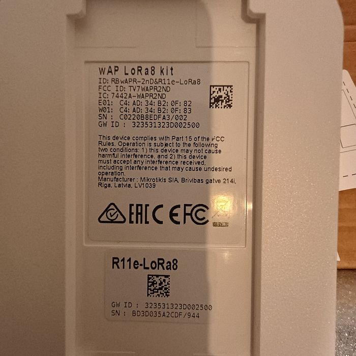 Nowy router gateway MikroTik wAP LoRa8 kit R11e-LoRa8 – LoRaWAN gatewa