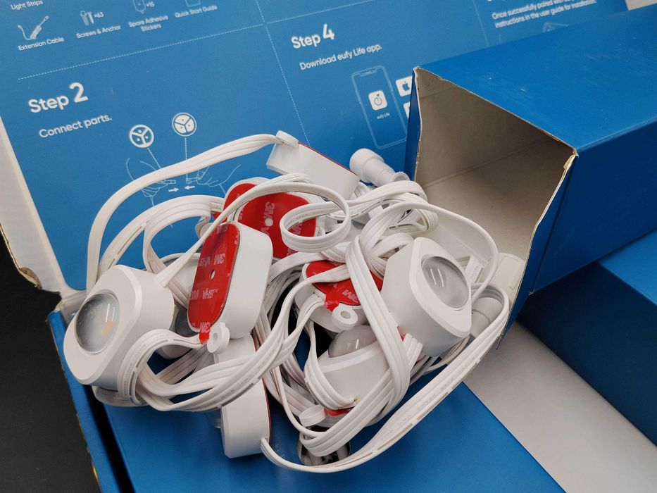 Zewnętrzne oświetlenie LED Eufy E22 RGBWW 30m