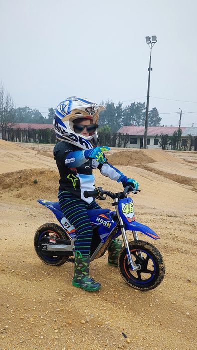 Mini Mota de Cross 3/4 Anos elétrica