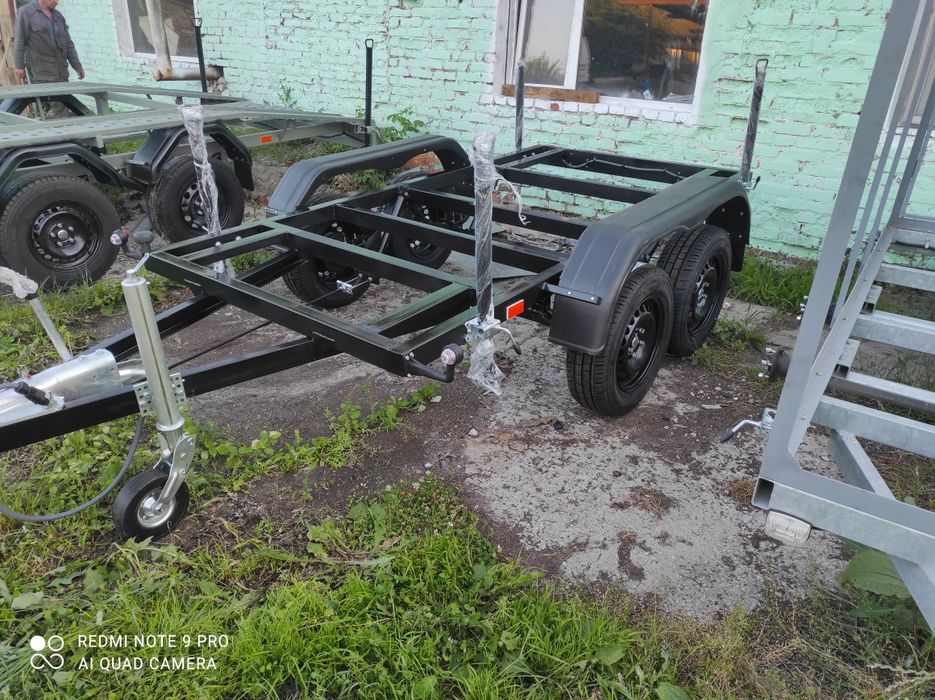 Прицеп  2 метра.