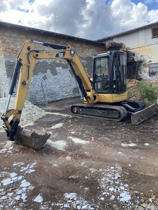 Послуги: міні-екскаватора, самоскида, маніпулятора