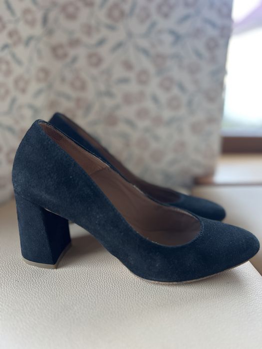 Czółenka skrzane Ryłko 37 stan idelany