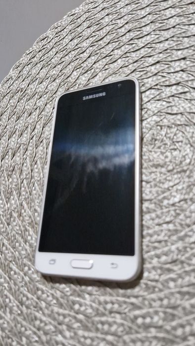 Samsung Galaxy J3