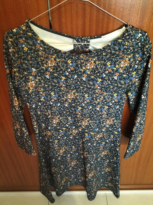 Vestido M aberto nas costas