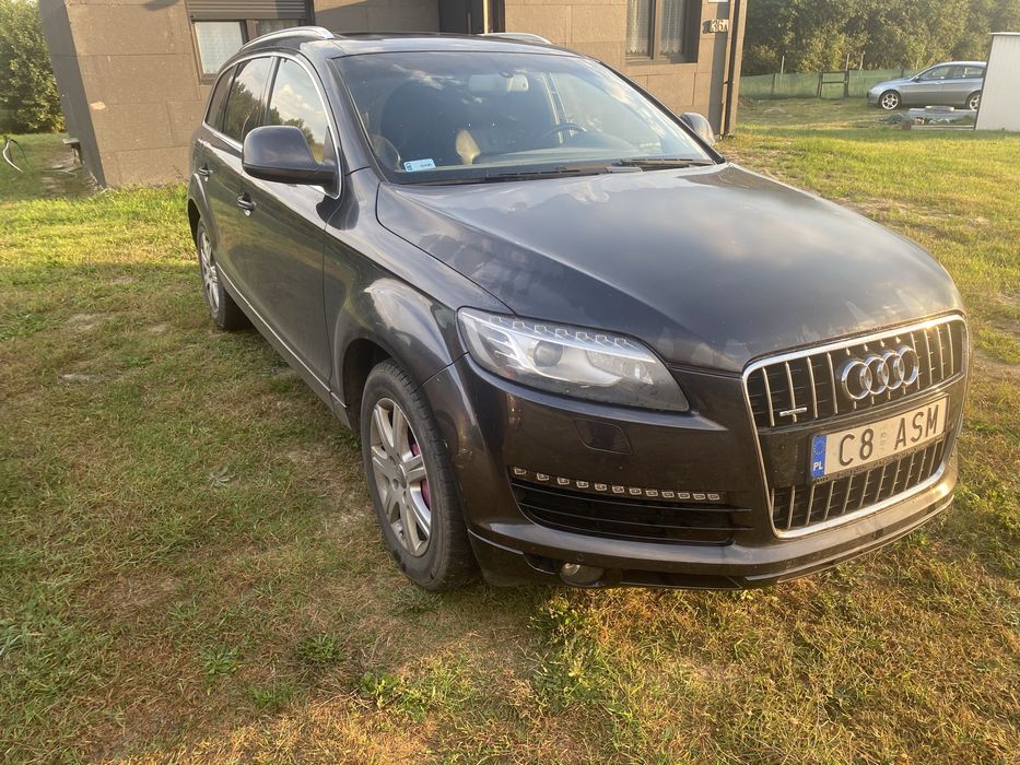 Auai Q7 2006 benzyna-gaz