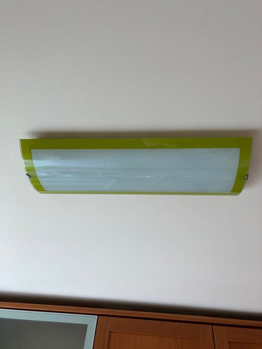 Plafond teto vidro branco com rebordo verde