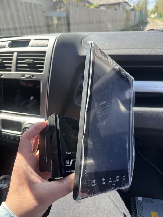 Установка автозвука, саббуферы, усилители, камеры, чехлы, доп. свет