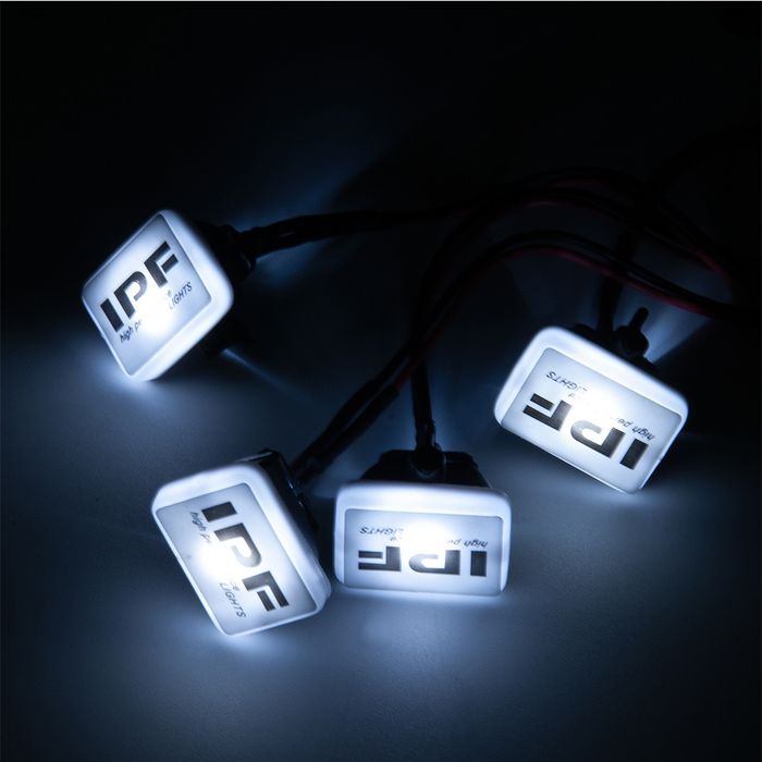 Oświetlenie LED do modelu rc 4 reflektory IPF 6-7,4V wltoys relly HPI